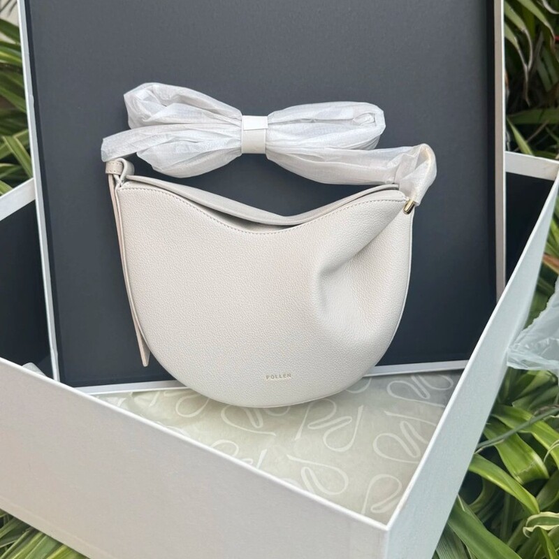 Cross-Border French Polene Women's Bag 2024 New Pea Bag Paris Pebbled Pattern Single Shoulder Crossbody Dumpling Women's Bag