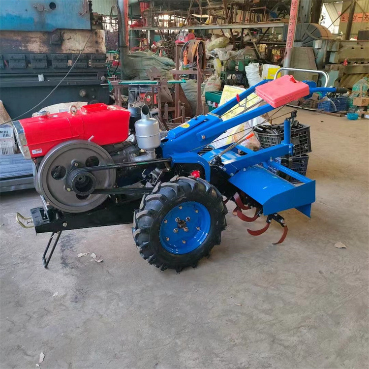 101底盘手扶拖拉机 手扶式农田开沟机 12马力大棚犁地机