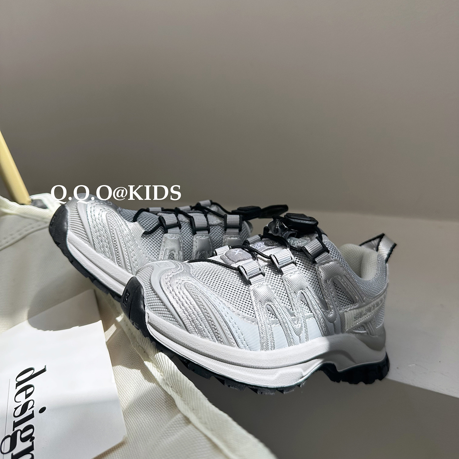 QQO Kinderschoenen 2023 Herfst en Winter Nieuwe Kinder Ademende Outdoor Sportschoenen Heren en Dames Mesh Dad_voghion.com