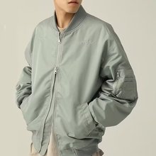 秋冬新款飞行员夹克机车纯色外套大码军装美式飞行服简约新款潮流