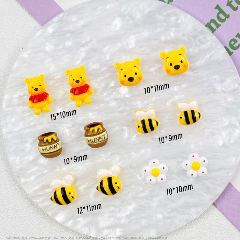Cute Winnie the Pooh Bee Flower Nail Art Accessories Cartoon Phone Case Hair Accessories Wearable Nail Studs Nail Accessories