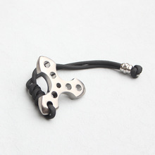 TC4钛合金防身EDC工具创意三角伞绳刀坠军迷便携防卫用品野营应急