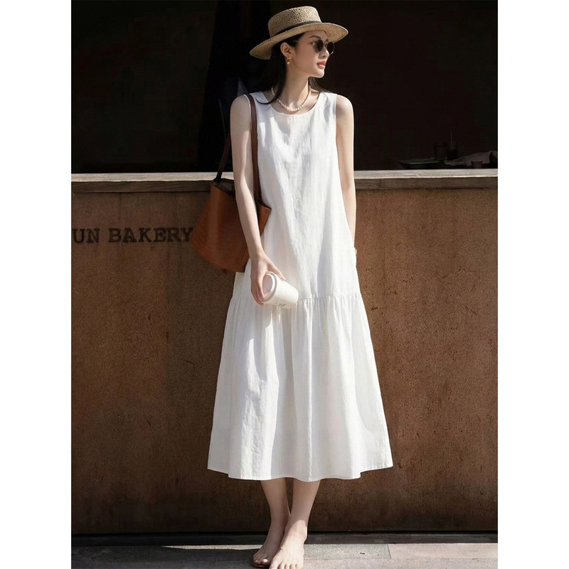 Minimalist style linen white sleeveless dress for women, 2026 summer new model, elegant, loose-fitting, slimming tank top A-line dress