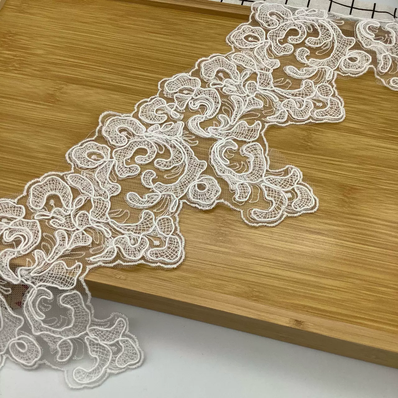 新款PP线骨绳纱网性感睡衣花边窗帘纱网条码服装辅料内衣刺绣花边