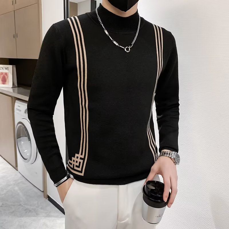 Retro fashionable knitted demi-season sweater
