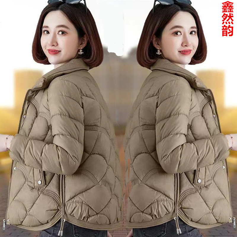 Middle-aged mom winter down cotton-padded coat women's short coat Western style middle-aged and elderly women's autumn and winter cotton-padded coat plus size cotton-padded jacket Middle-aged mom winter down cotton-padded coat women's short coat Western style middle-aged and elderly women's autumn and winter cotton-padded coat plus size cotton-padded jacket