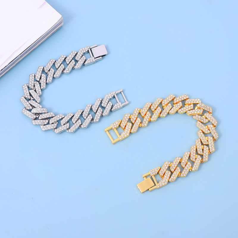 Cuban Link Chain Bracelet With Diamonds For Women And Men_voghion.com