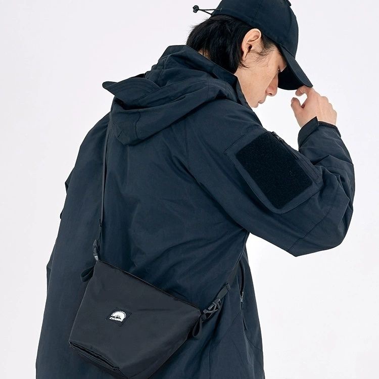 새로운 CrissrexStoreMYE 틈새 디자인 산 다중 사용 베개 가방 휴대용 휴대 전화 가방 어깨 크로스 바디 백