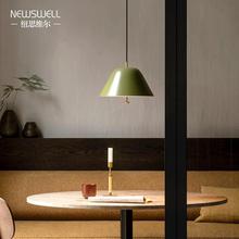 设计师餐厅吊灯高级感悬浮复古绿色卧室书房灯丹麦极简吧台餐桌灯