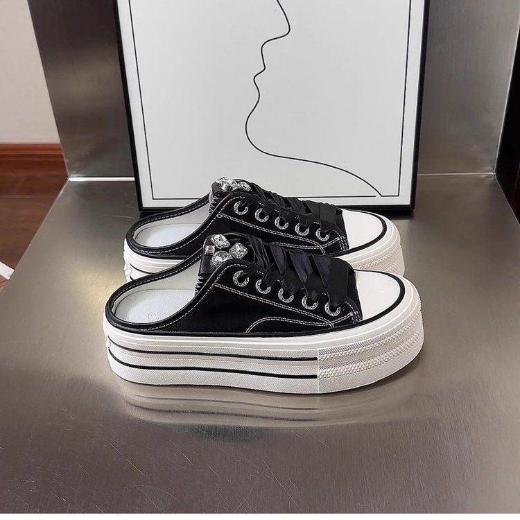 Baotou semi-pantuflas zapatos de lona para mujer 2025 nuevo estilo perezoso zapatos de mujer de un solo pedal para aumentar las zapatillas casuales de todo fósforo para mujer image 3