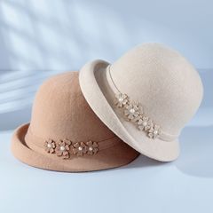 秋冬季新款法式卷边礼帽保暖时尚百搭花朵盆帽女户外旅游针织帽子