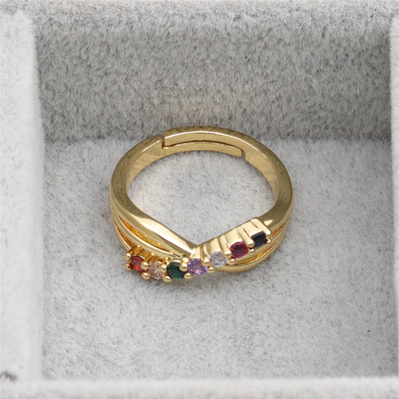 Fashion Simple Geometric Gold Opening Ring display picture 6