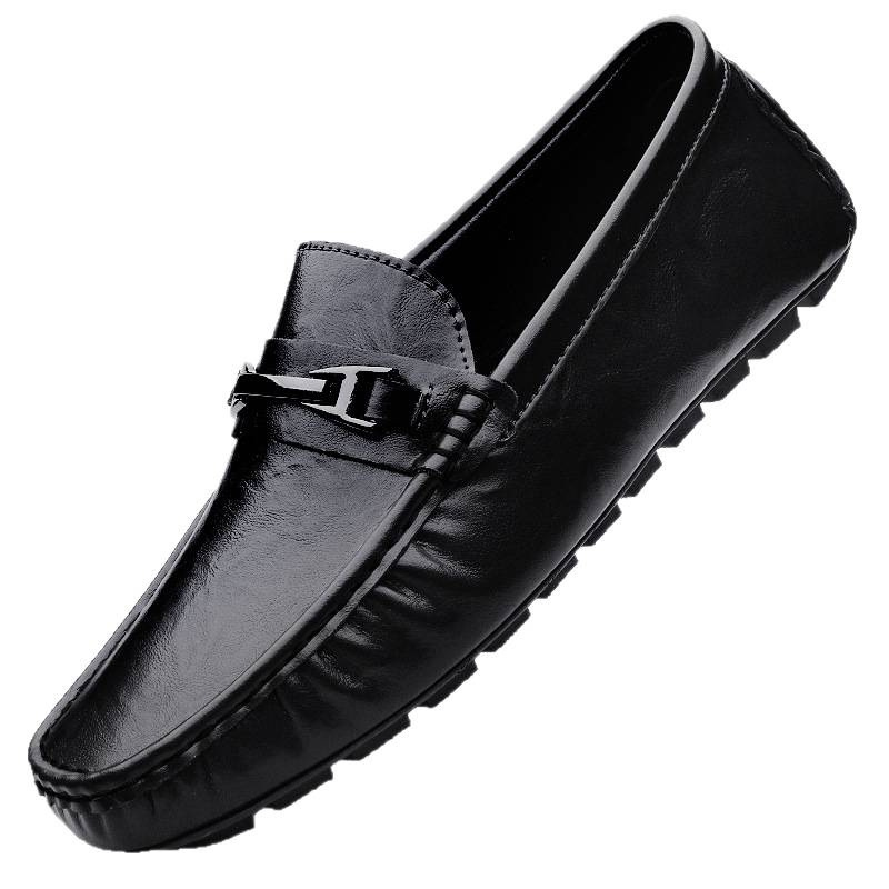 Zapatos de hombre de cuero real 2025 nuevos zapatos de negocios británicos transpirables con suela suave zapatos casuales perezosos con un pie zapatos para hombre