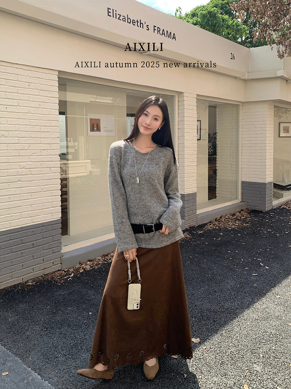 爱西里2025秋简约宽松百搭慵懒风圆领彩点杂色长袖针织衫A1586|undefined