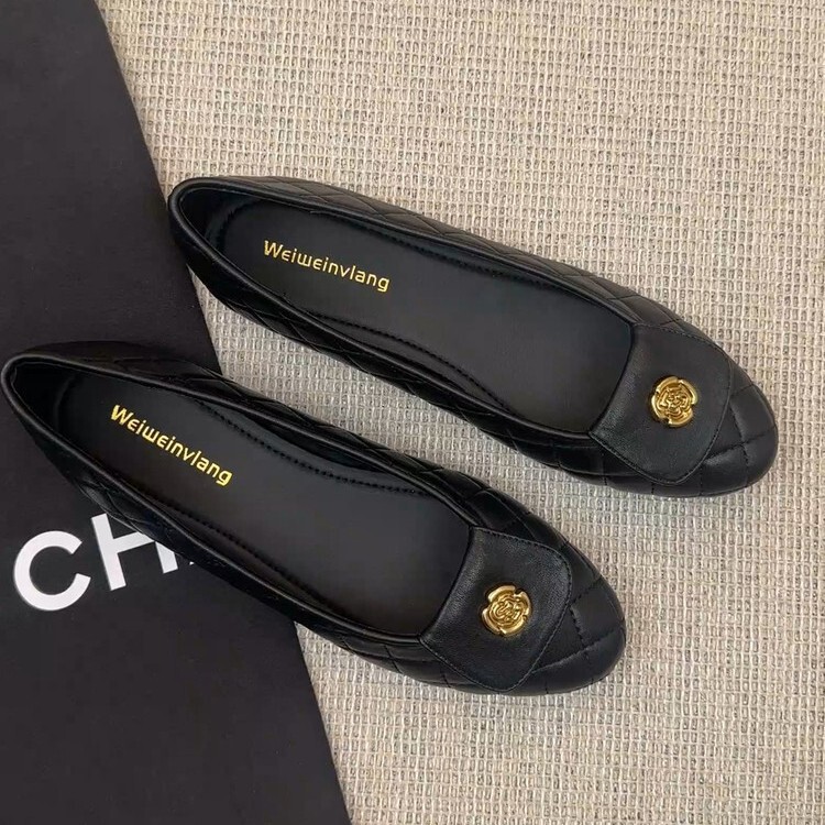 Sheepskin Black Camellia Flat Shoes for Women 2026 New Style Chanel-Inspired Round-Toe Slip-On Ballet Granny Shoes