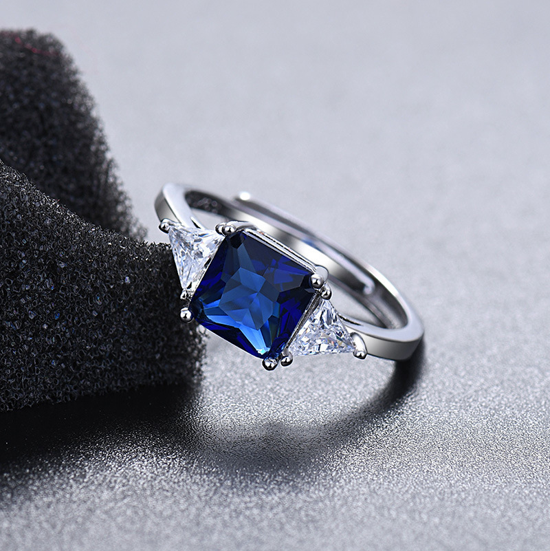 Retro square marine sapphire ring with stone emerald