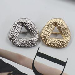 青衿幾何三角鏤空金屬手縫扣小香風顆粒感大衣紐扣服裝輔料批發