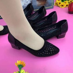 太ヒール中年女性用シューズ、ラインストーン付きメッシュ素材のママシューズ、本革とソフトレザーの組み合わせ、通気性のあるサンダル、女性用ポインテッドトゥ太ヒール
