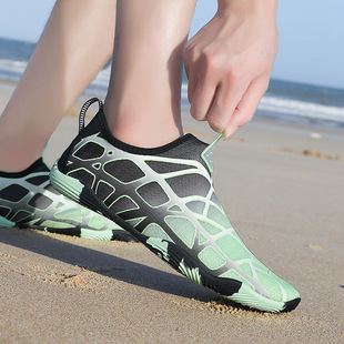 2024 new quick-drying wading shoes men's and women's beach shoes non-slip breathable outdoor rafting shoes cut-resistant sea shoes