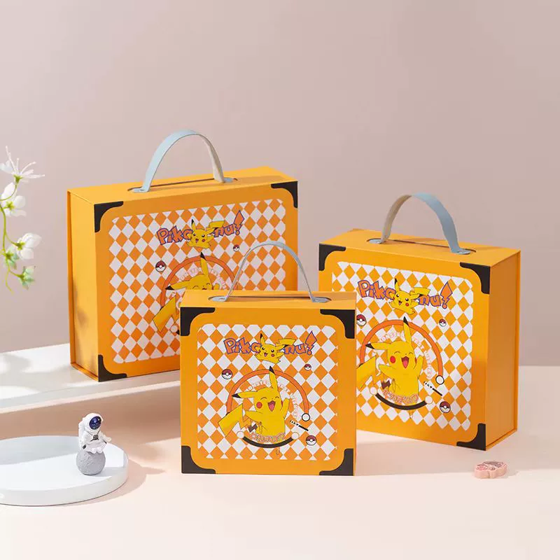 Подарочная коробка для детей в полнолуние