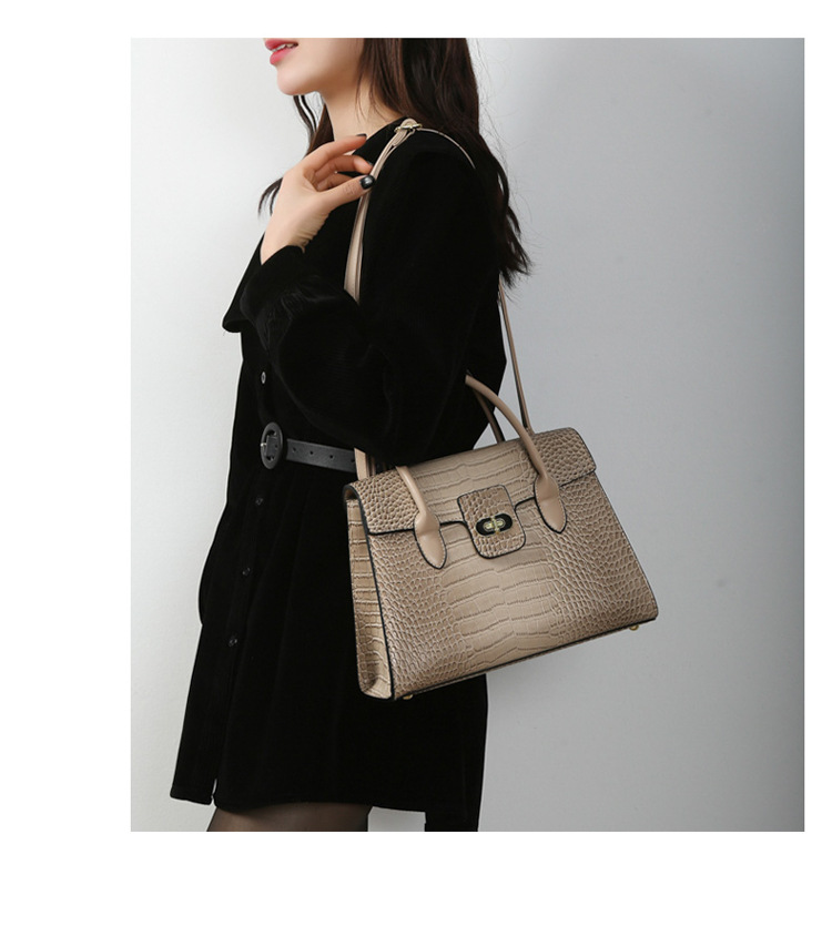 1325g Weight Polyester Lining Material Sewing Thread Fashion Element Zipper Closure Type Double Handle , Sling Strap Strap Type Crossbody Bag Bags Type Casual, Business, Daily Occasion Pu Leather Material Crocodile Pattern All Seasons Season Women's Gender Elegant Style Square Shape Women's Pu Leather Crocodile Elegant Sewing Thread Square Zipper Crossbody Bag 13