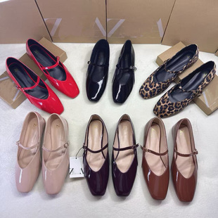 �W�����Q��һ�ֿ۬����䷽�^��Ƥƽ�כ�ЬŮʿ��ЬMay Jane Shoes