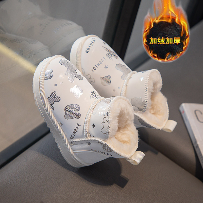 Scarpe di cotone per ragazze 2023 nuovi stivali invernali di cotone spesso e peluche per bambini Le suole morbide per ragazze tengono al caldo Scarpe di peluche per bambini_voghion.com