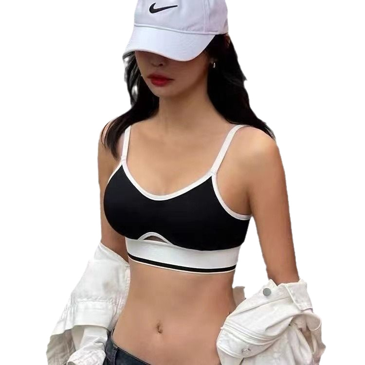 Ropa interior deportiva pecho pequeño de las mujeres empuja hacia arriba el sujetador inalámbrico se puede usar fuera de la belleza ropa interior de una pieza chica sujetador