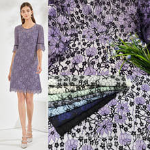 �pɫ�ڹ��� �z���Ϸ��b�������w�U���黨��ˇ�� �z���ϬF؛���l