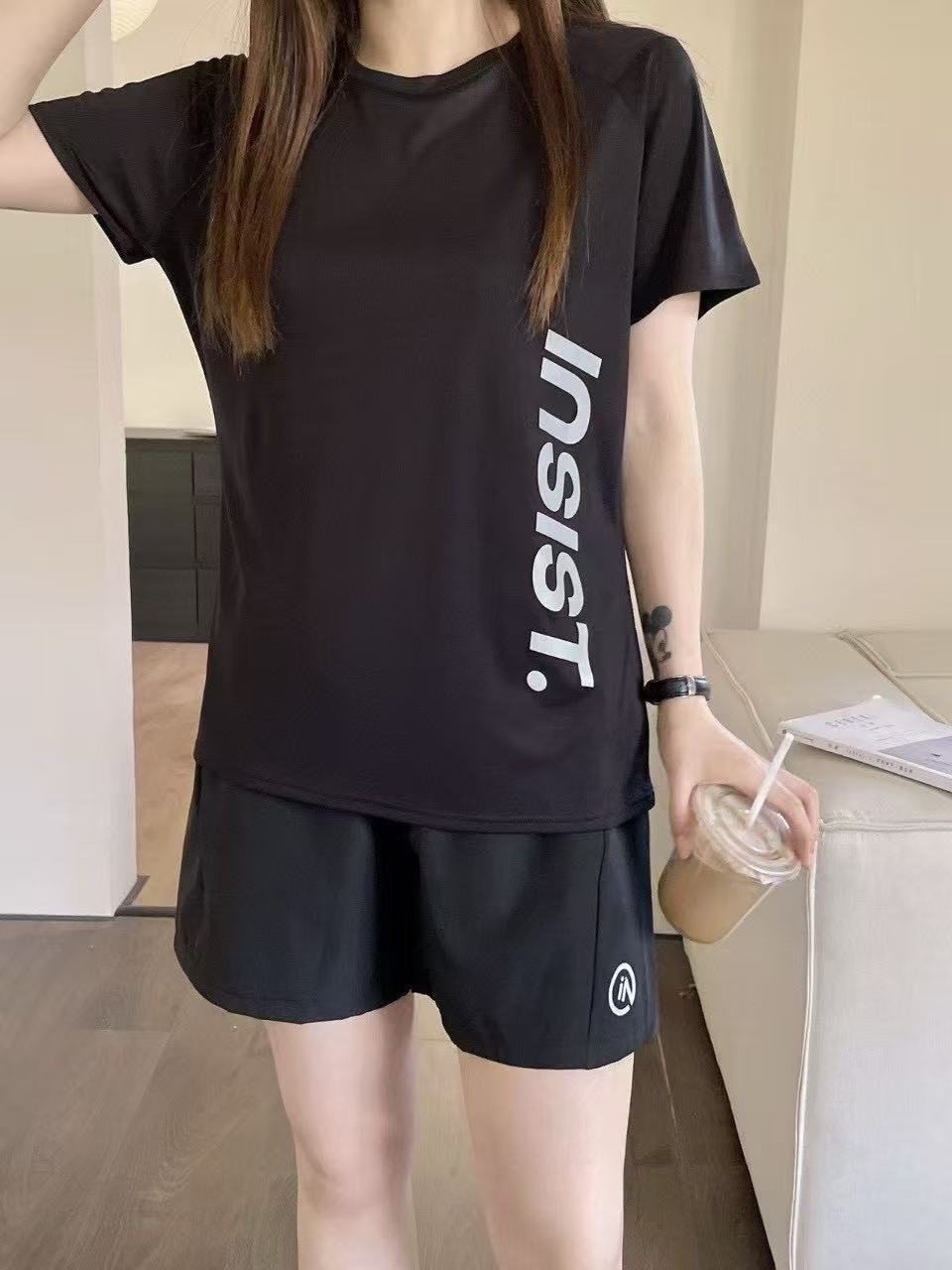 2025春新型黒科学技術IN軽酸素3.0スポーツスーツ丸首半袖tシャツフィットネス屋外レジャースーツ