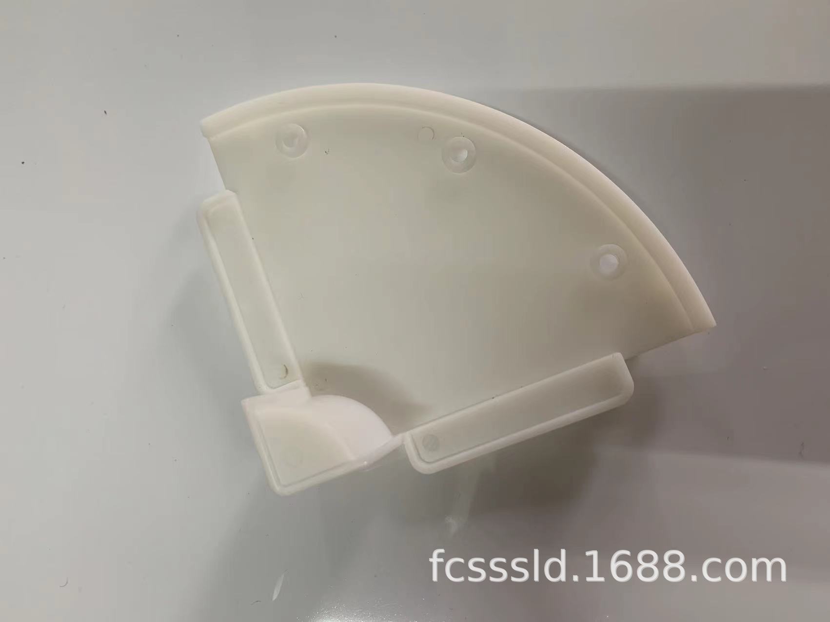 工厂定 制尼龙制品滑片 PA66尼龙注塑件