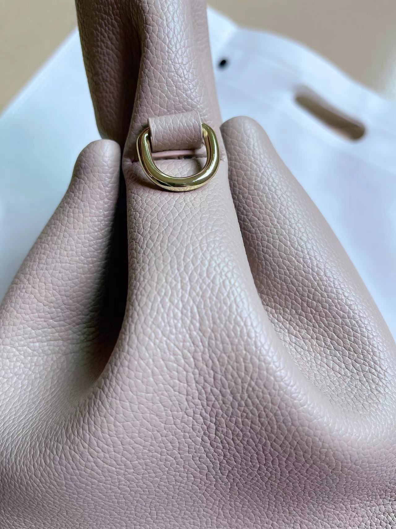 Marchio di nicchia francese 2024 nuova versatile borsa a tracolla monospalla per borsa da pranzo in tinta unita per donna_voghion.com