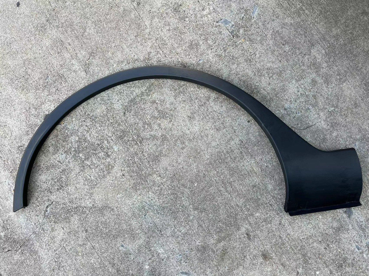 Suitable for Changan CS35 front wheel arch, rear wheel arch, car tire matte decorative strip, fender plastic trim strip