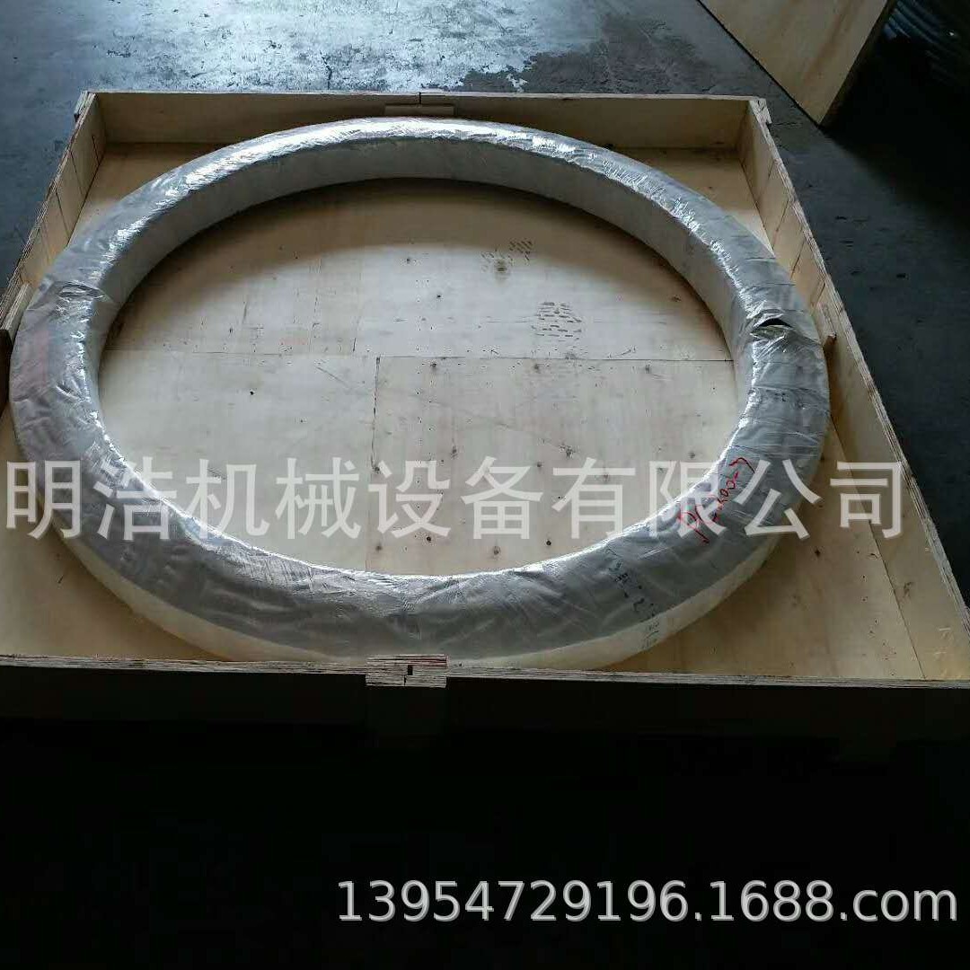 挖掘机pc200-1回转支承底盘配件 挖掘机全车配件四轮一带