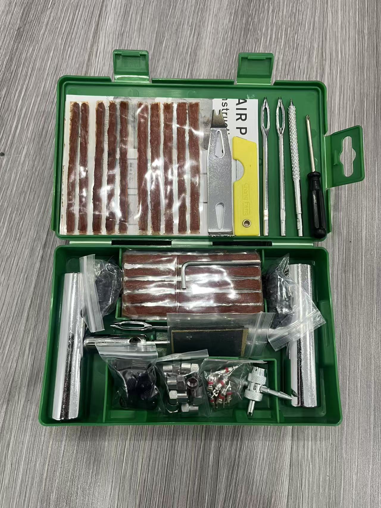122-piece cross-border car repair tool set features two tire repair methods suitable for quick repair of vacuum tires