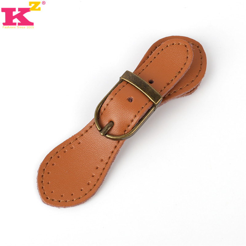 흙 같은 노란색