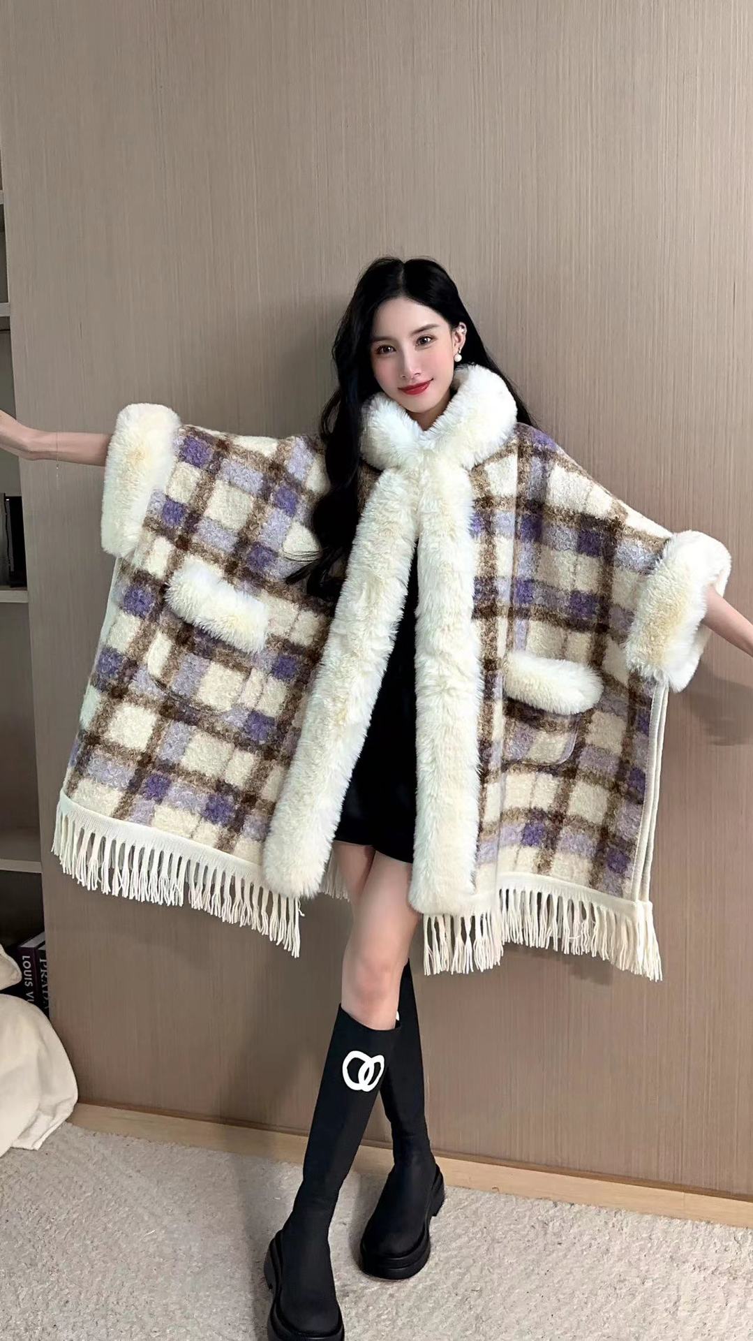 Fur collar cape cape with fleece thickened hooded bright silk cape plus-size woolen coat_voghion.com