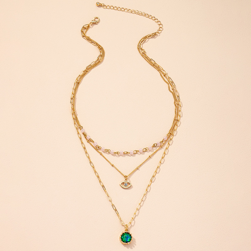 Korean Retro Fashion Emerald Necklace Wholesale Nihaojewelry display picture 3