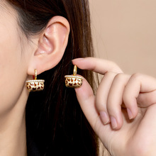 Ħ�Ǐ��ʯ������ɫ���y���h�ﶬ����С���p�ݸ߼��Еr�ж����