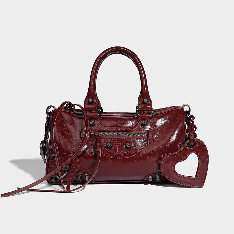 New Rivet Dark Biketer Bag Spice Girl Niche Design High-end Sense Large Capacity Shoulder Crossbody Tote Handbag