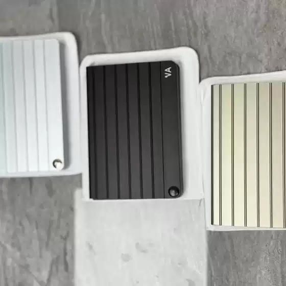 Aluminum-Magnesium Alloy Luggage Card Holder & ID Wallet for Apple iPhone, Men & Women, Pebble Grain Leather Design