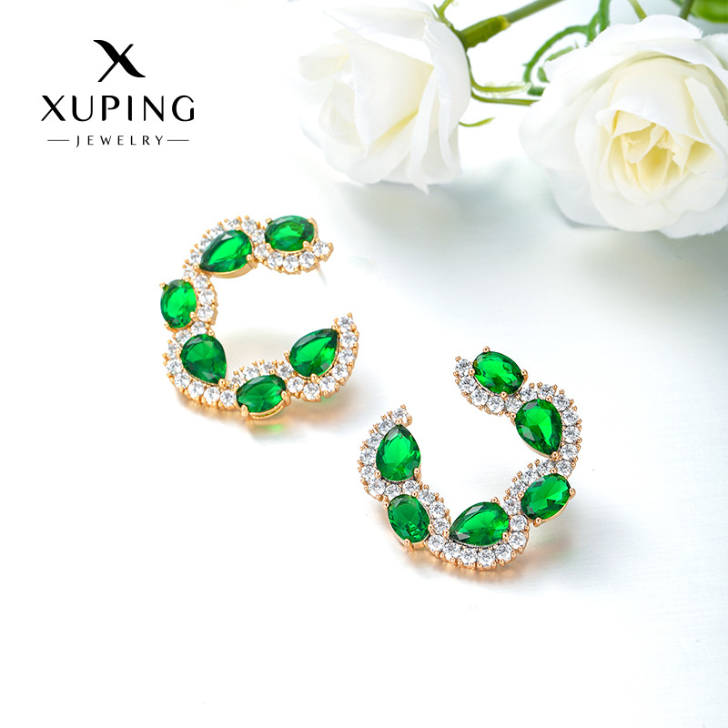 Xuping Caibao serie Retro Luz de lujo gota de agua que rodea C pendientes de anillo de las mujeres micro con incrustaciones de circonio pendientes nicho de alto sentido