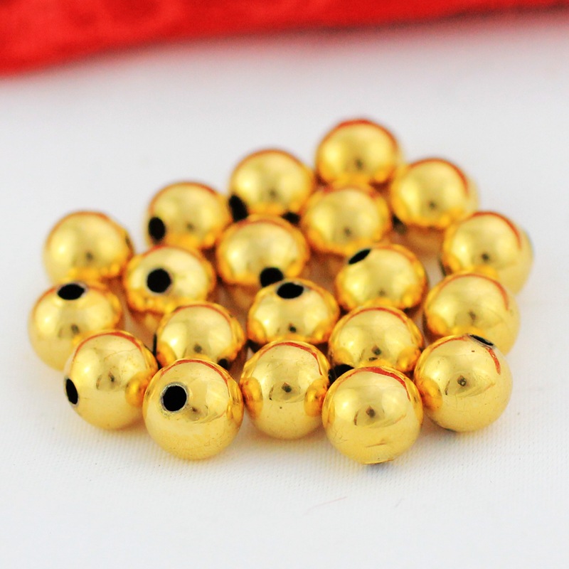 伟德国际周大福：前三季度中国内地零售值增长3%