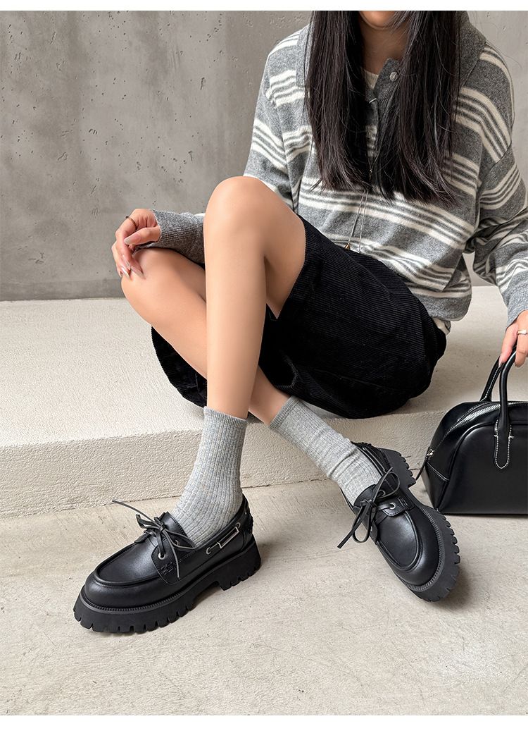 Giày loafer nữ đế dày mũi tròn buộc dây da bò — Đen (bóng) chi tiết 15