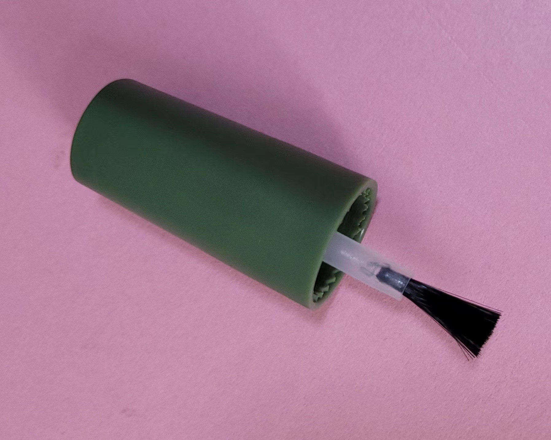 Botella de esmalte de uñas de dos cabezas Botella de pegamento para colorear productos para el cuidado de la piel Botella de maquillaje de subempaque Botella de brillo de labios portátil líquido de diferentes propiedades