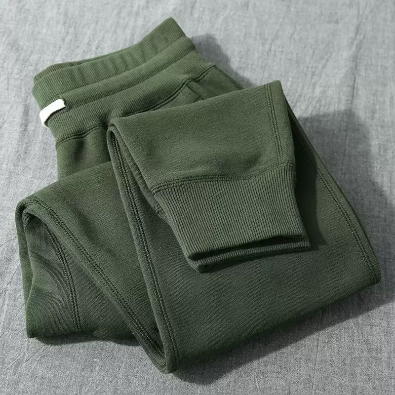 Green breathable retro trousers for leisure