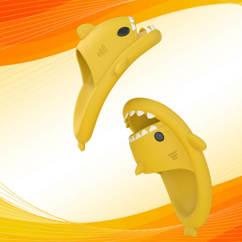 Shark cool flip-flops for women, summer Korean version, Instagram flip-flops, fashion couple home use, parent-child cute, outerwear men, anti-slip