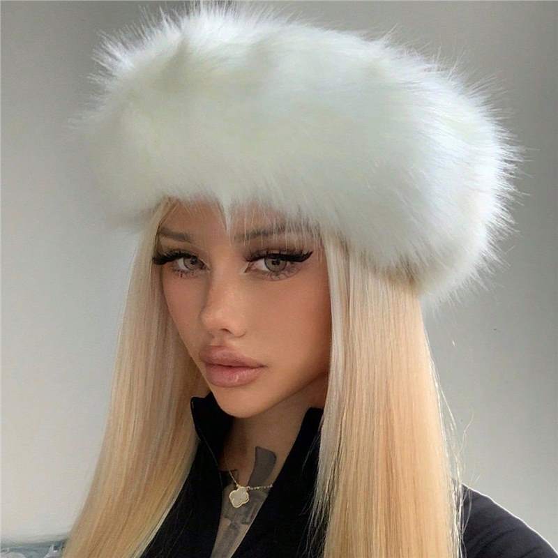 毛皮の空の帽子の毛皮のキツネの毛の帽子の輪のヘアバンドは厚くて暖かい偽の毛のつばのない帽子の子供の冬です。|undefined