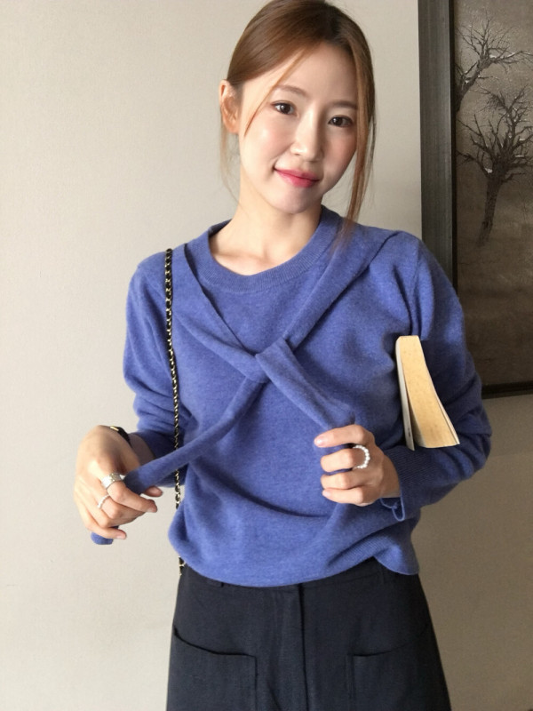 韩系圆领披肩假两件针织衫女秋季2025新款设计感宽松百搭长袖毛衣|undefined