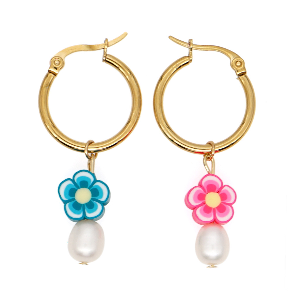 Wholesale Mixed Color Flower Pattern Pearl Stainless Steel Earrings Nihaojewelry display picture 6